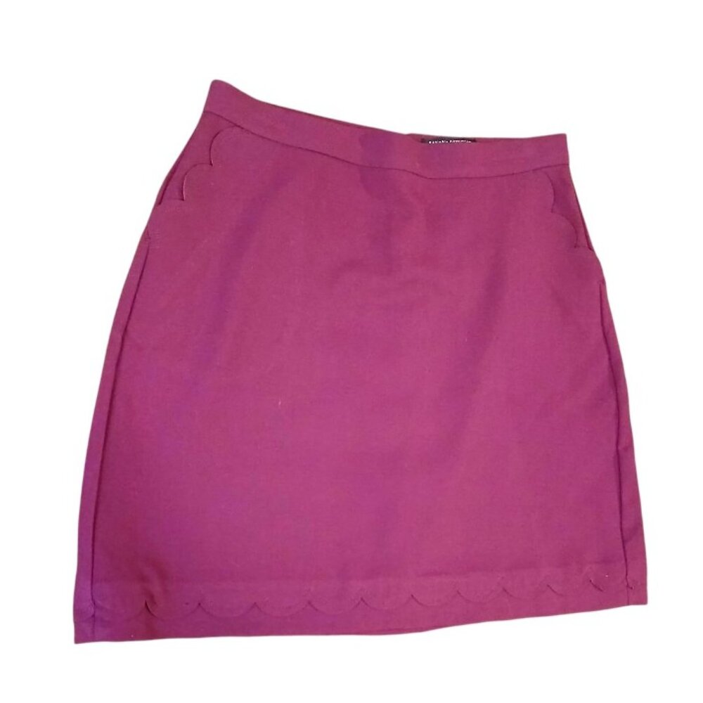 BANANA REPUBLIC Plum Scallop Stretch Career Skirt Size 4 - Picture 3 of 10
